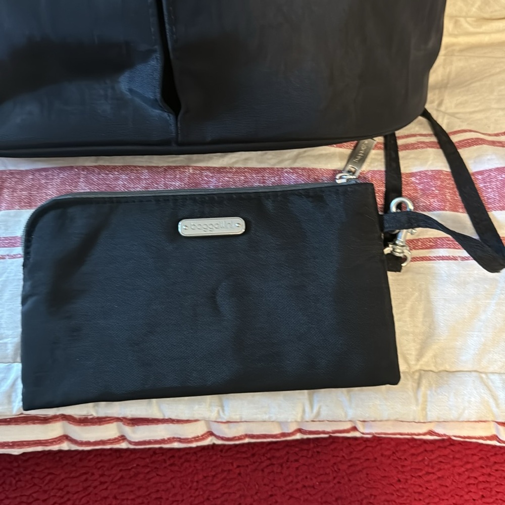 Baggallini Backpack With Wristlet - image 4